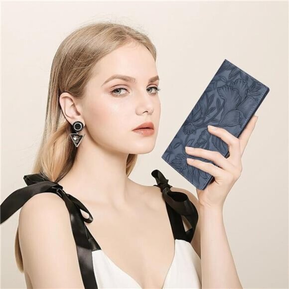 Ultra Slim Thin Wallet for Women Navy Blue - Picture 1 of 6